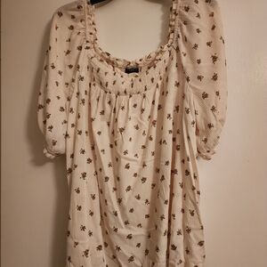 Torrid Cream Floral Blouse